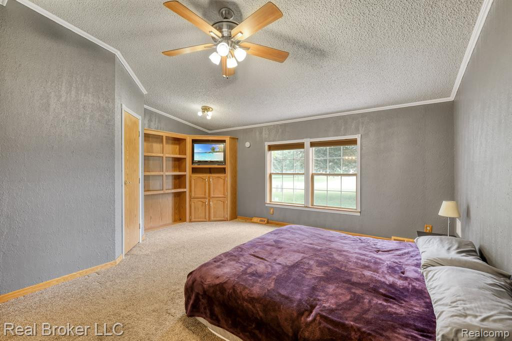 9349 MAPLE Street, New Lothrop, MI 48460 — Photo 12