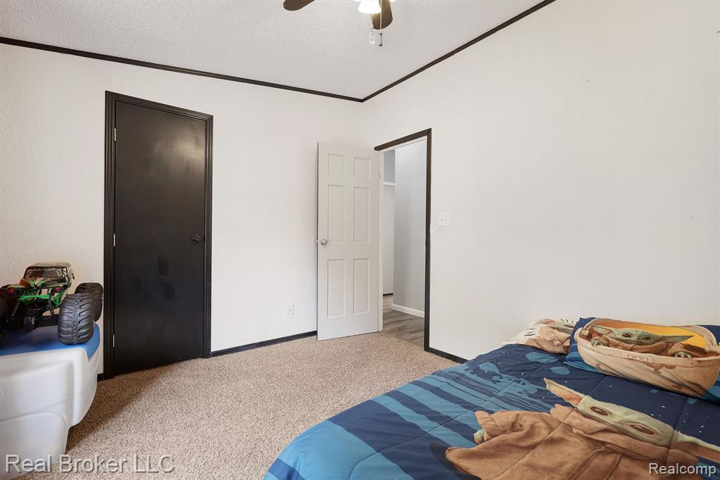 9349 MAPLE Street, New Lothrop, MI 48460 — Photo 19