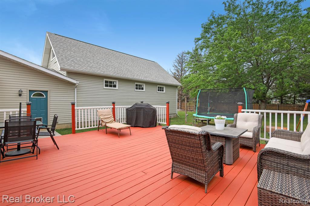 9349 MAPLE Street, New Lothrop, MI 48460 — Photo 33