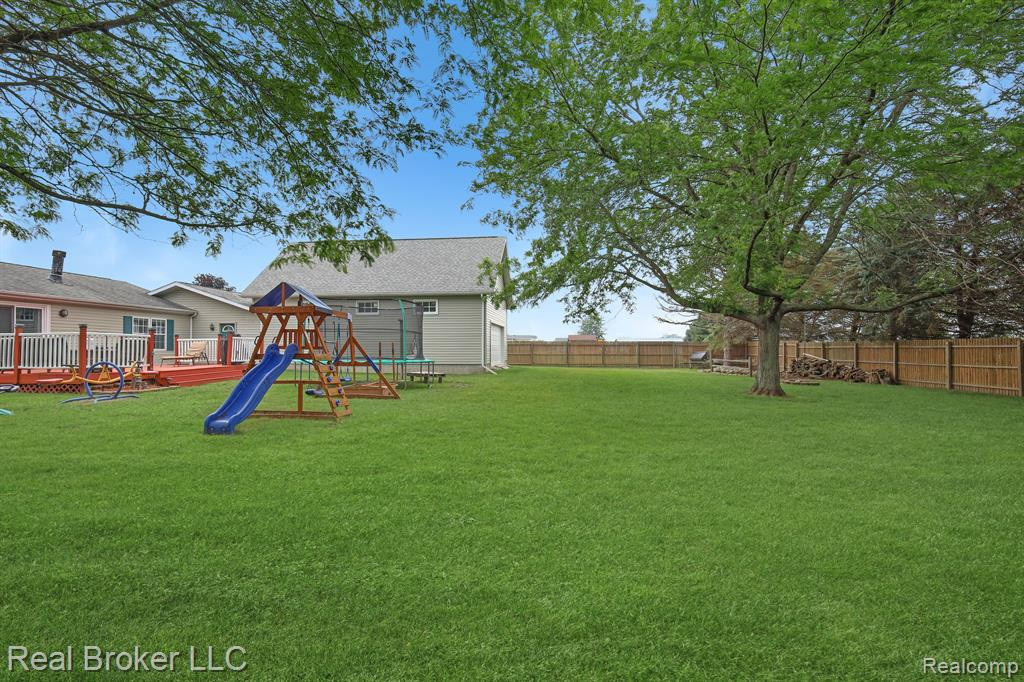 9349 MAPLE Street, New Lothrop, MI 48460 — Photo 35