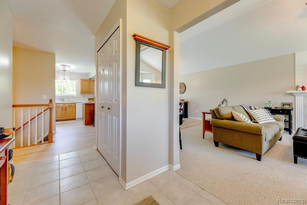 11462 VINSON Lane, Emmett, MI 48022 — Photo 9