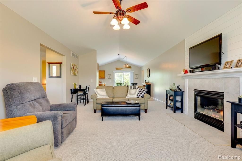 11462 VINSON Lane, Emmett, MI 48022 — Photo 14