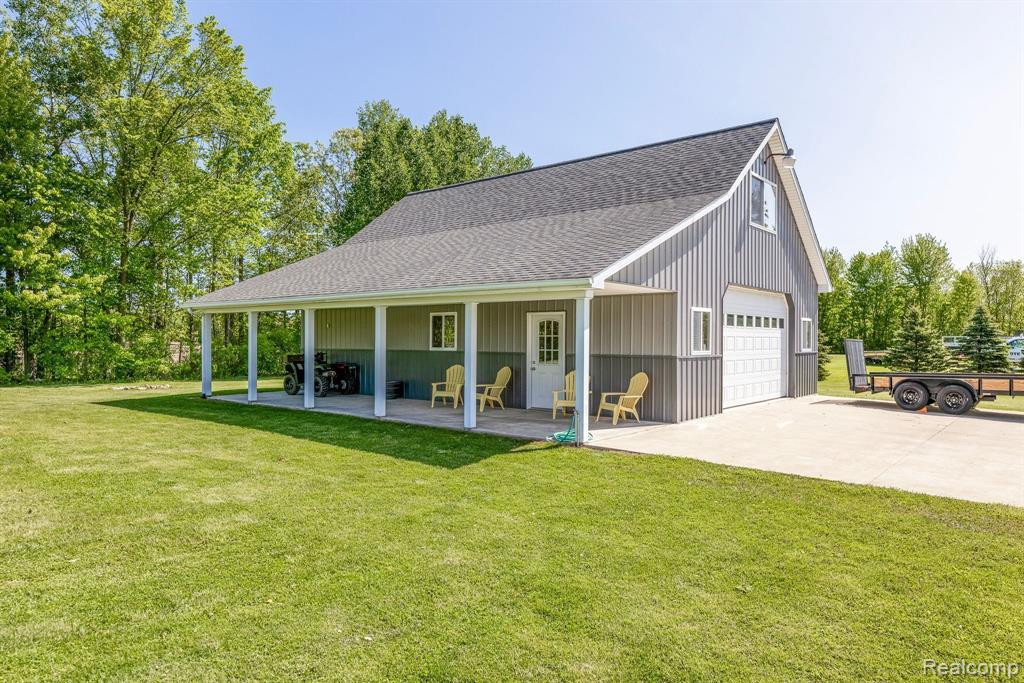 11462 VINSON Lane, Emmett, MI 48022 — Photo 57