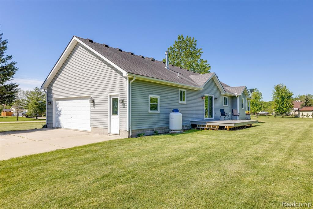 11462 VINSON Lane, Emmett, MI 48022 — Photo 58