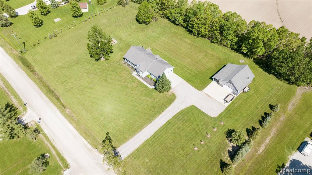 11462 VINSON Lane, Emmett, MI 48022 — Photo 68