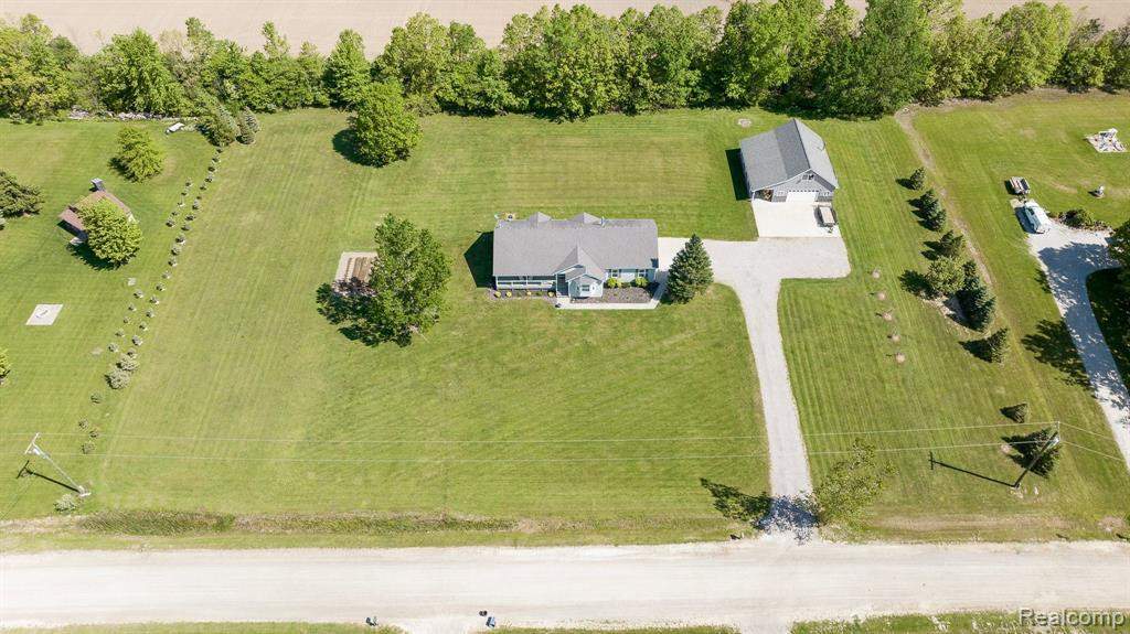 11462 VINSON Lane, Emmett, MI 48022 — Photo 69