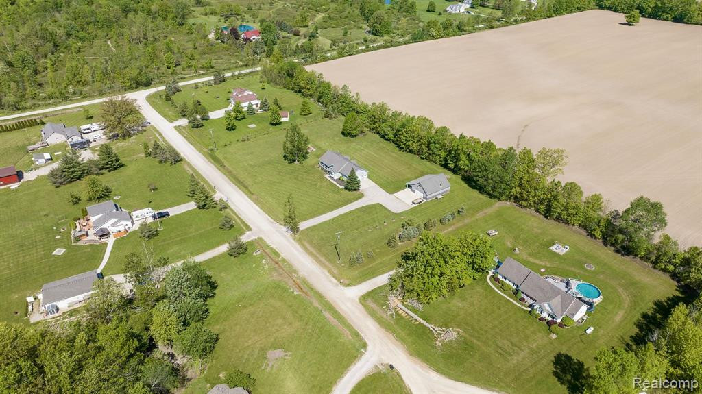 11462 VINSON Lane, Emmett, MI 48022 — Photo 73