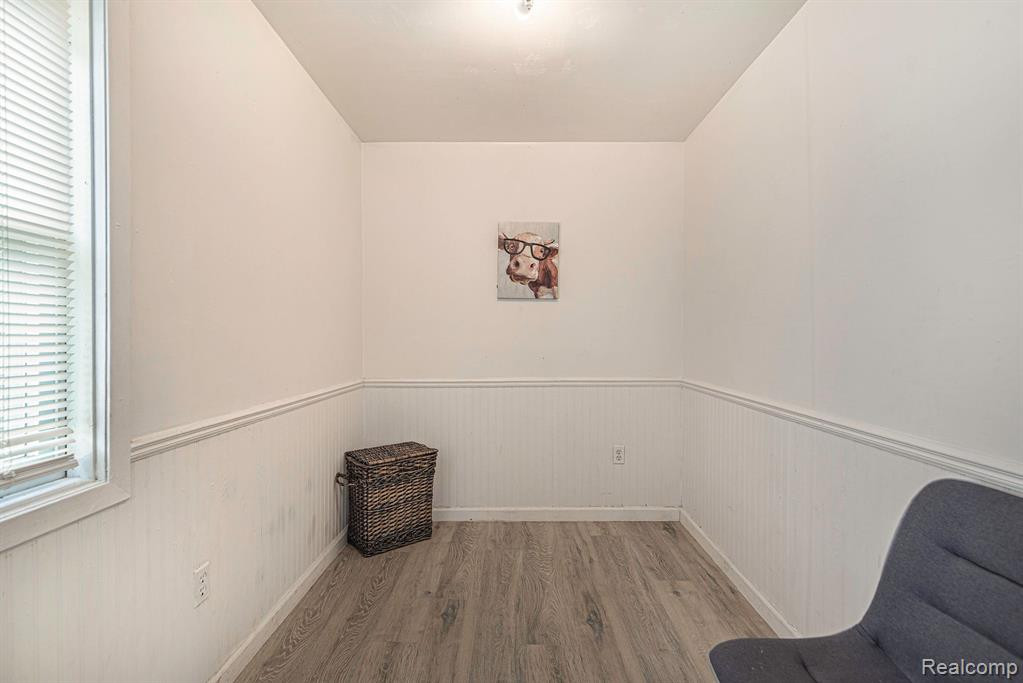 115 EMMETT, Byron, MI 48418 — Photo 10