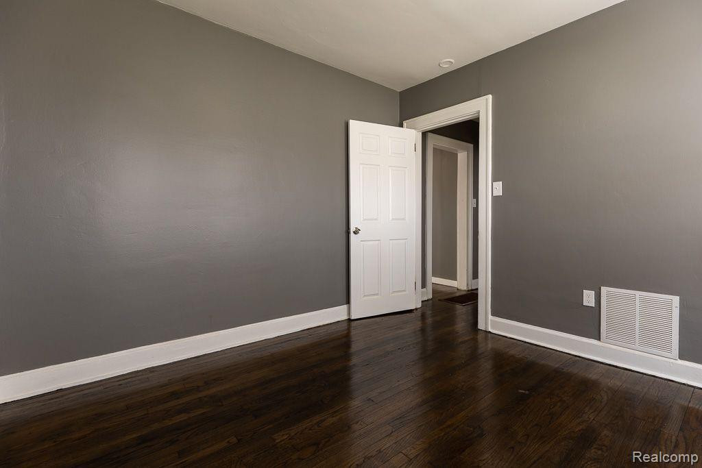 4234 BEACH Street, Ecorse, MI 48229 — Photo 9