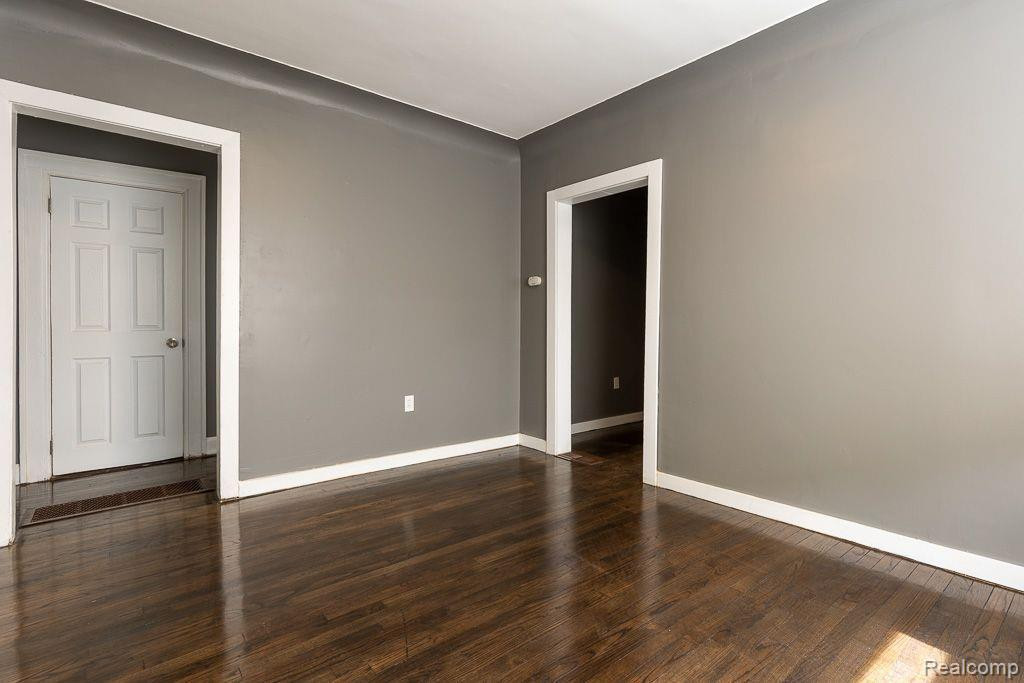 4234 BEACH Street, Ecorse, MI 48229 — Photo 32