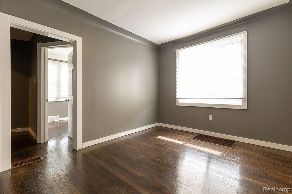 4234 BEACH Street, Ecorse, MI 48229 — Photo 33