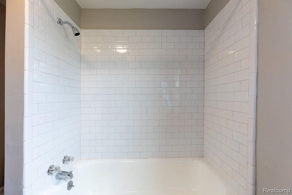 4234 BEACH Street, Ecorse, MI 48229 — Photo 38