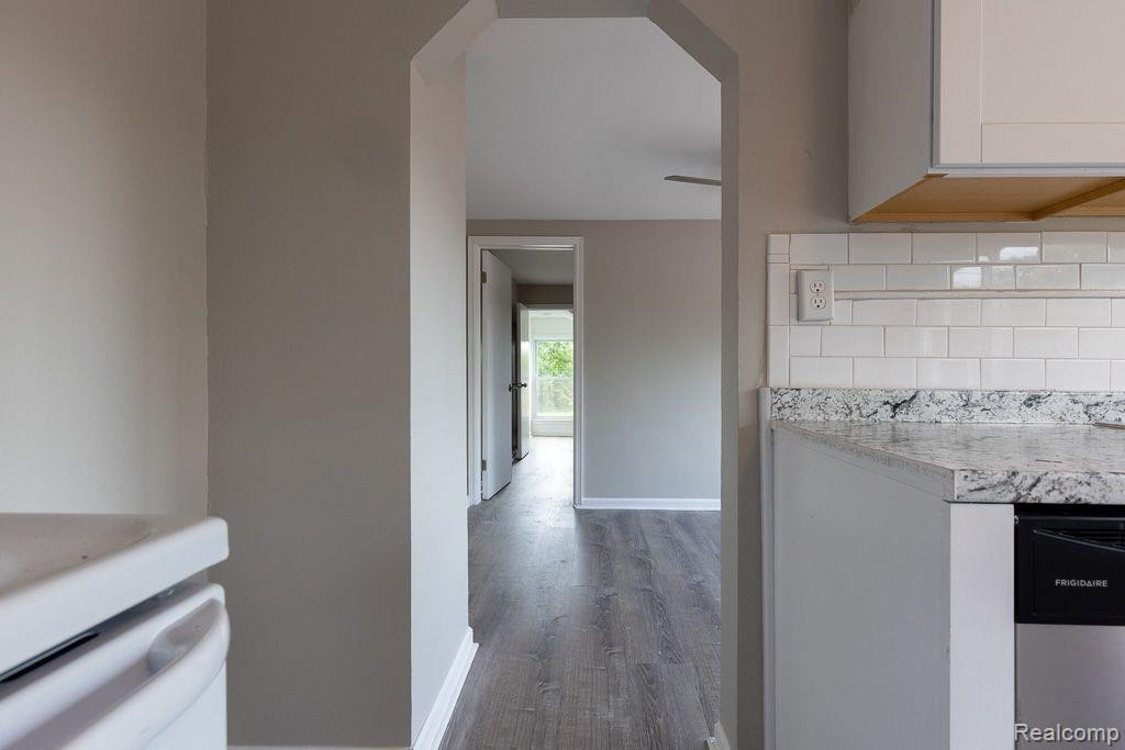 4234 BEACH Street, Ecorse, MI 48229 — Photo 59