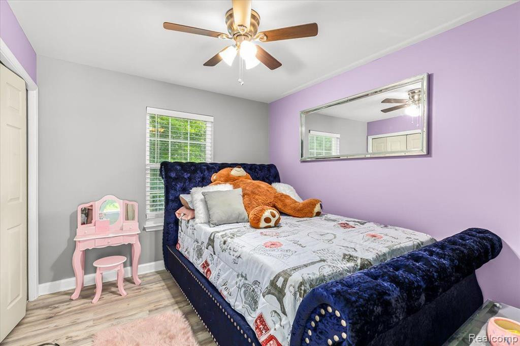 15595 BROOKSIDE Drive, Van Buren, MI 48111 — Photo 35