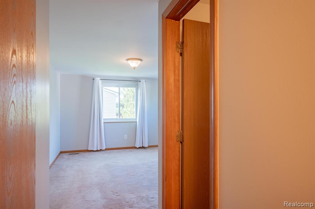 780 STONEY Drive, South Lyon, MI 48178 — Photo 25