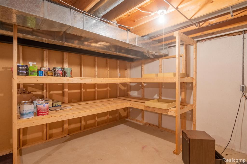 780 STONEY Drive, South Lyon, MI 48178 — Photo 31