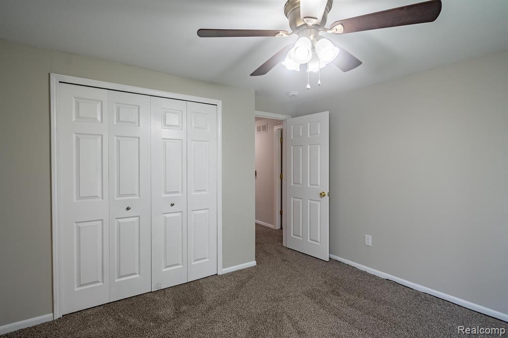 26746 SUMMERDALE Drive, Southfield, MI 48033 — Photo 21