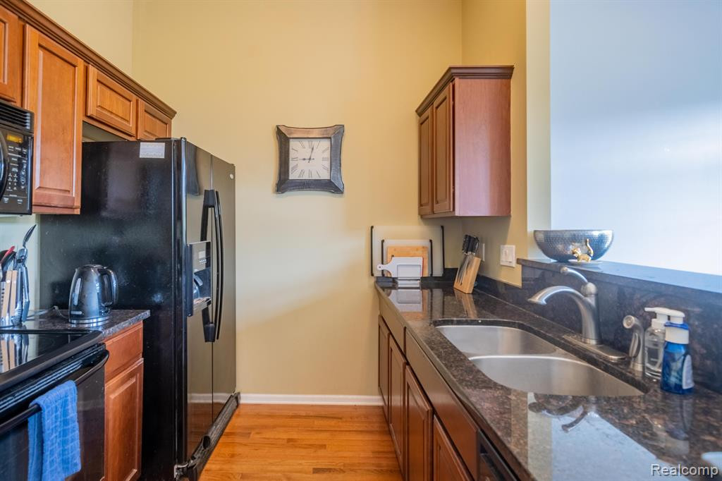 39832 ROCKCREST Circle, Northville, MI 48168 — Photo 3