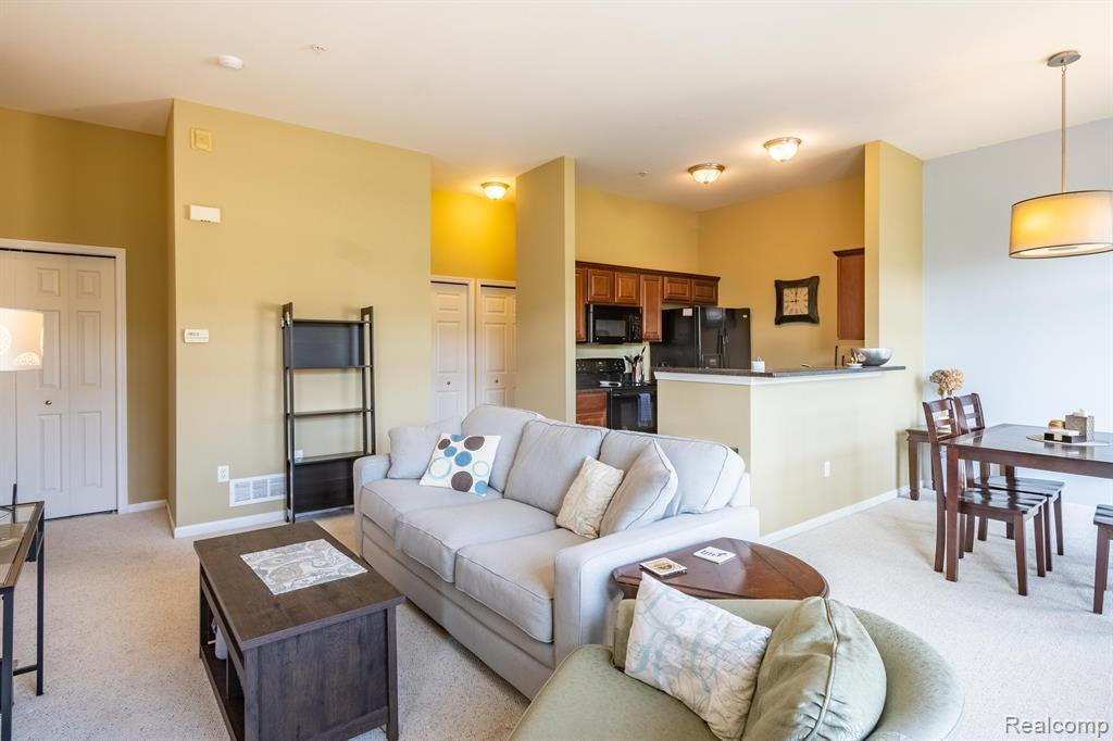 39832 ROCKCREST Circle, Northville, MI 48168 — Photo 6