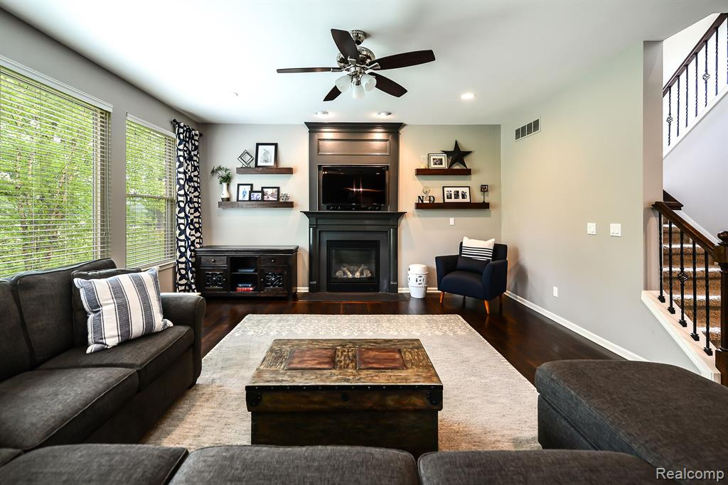 22464 St. James Drive, Northville, MI 48167 — Photo 6
