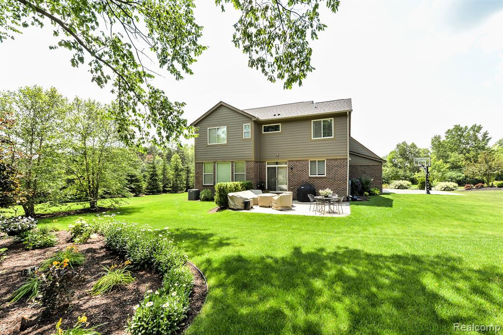 22464 St. James Drive, Northville, MI 48167 — Photo 22