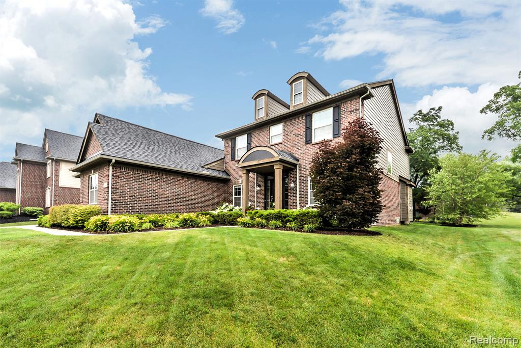 22464 St. James Drive, Northville, MI 48167 — Photo 26