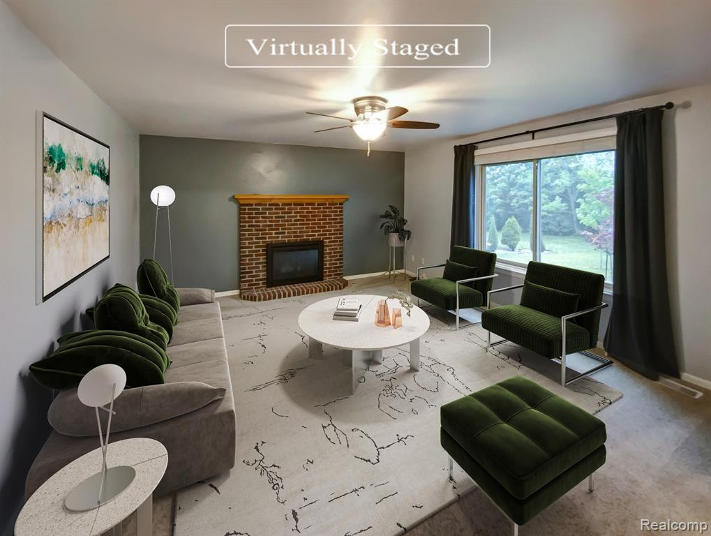 3198 HONEYSUCKLE Drive, Ann Arbor, MI 48103 — Photo 2