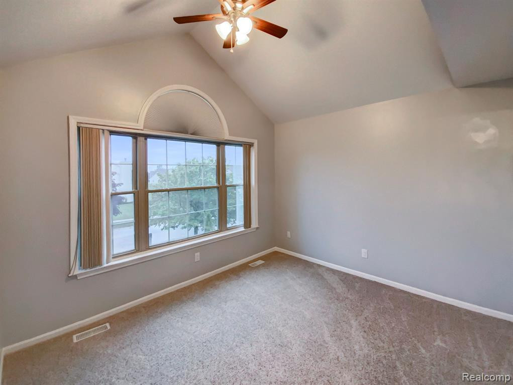 3198 HONEYSUCKLE Drive, Ann Arbor, MI 48103 — Photo 17