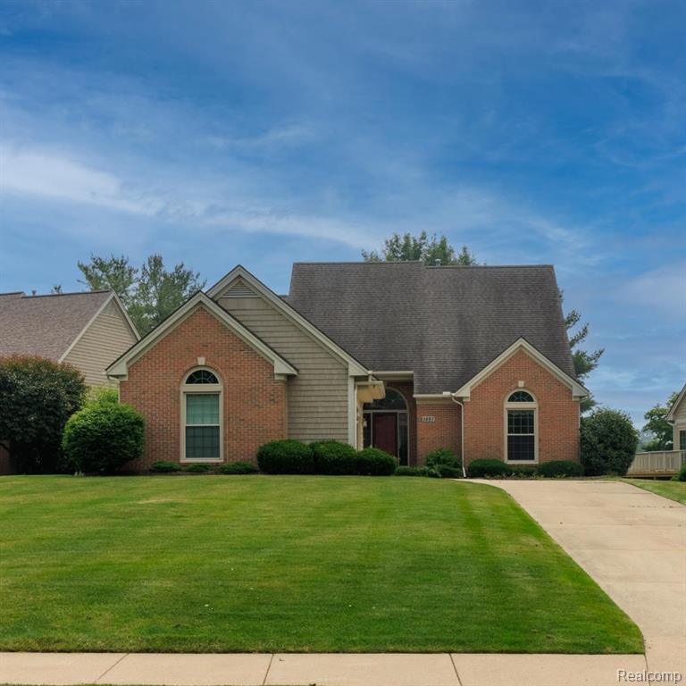 1897 STONEBRIDGE Drive N, Ann Arbor, MI 48108 — front exterior