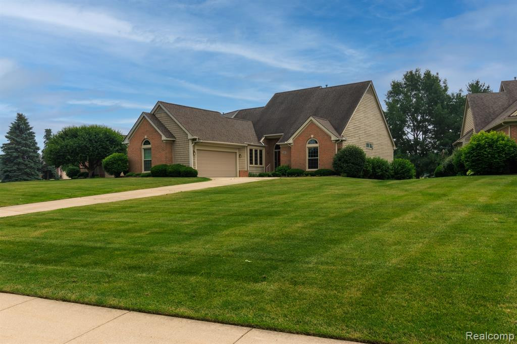 1897 STONEBRIDGE Drive N, Ann Arbor, MI 48108 — Photo 3