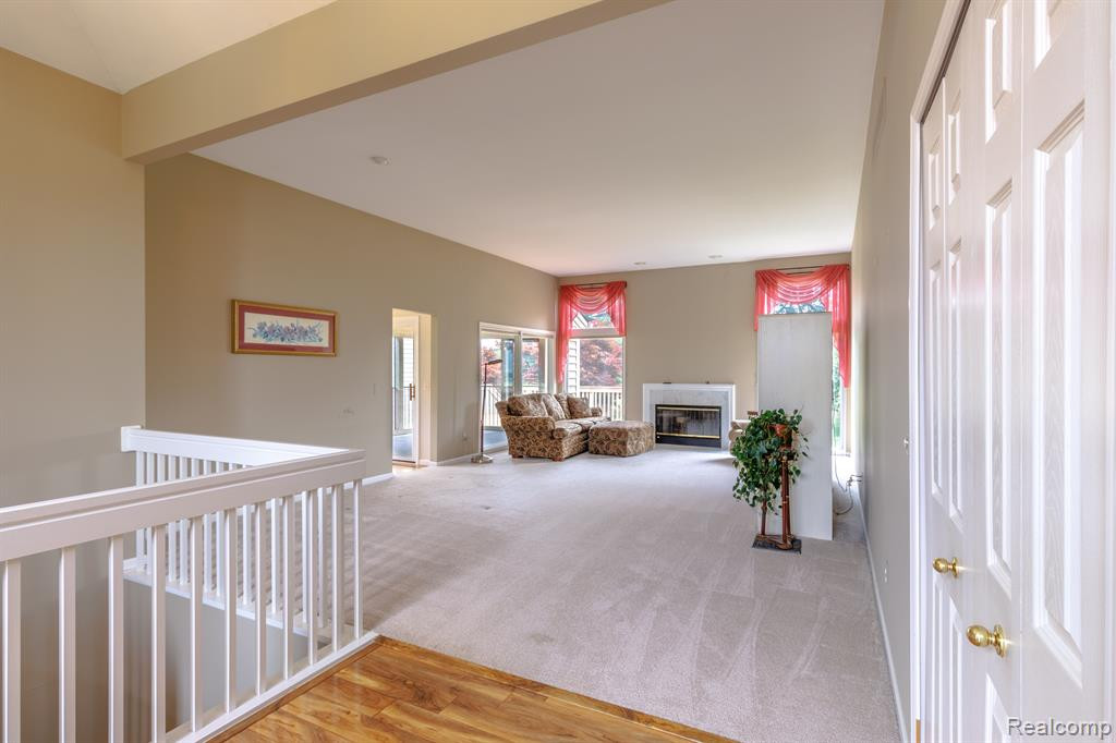1897 STONEBRIDGE Drive N, Ann Arbor, MI 48108 — Photo 7