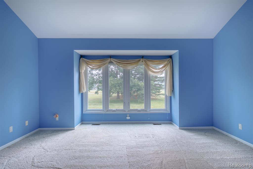 1897 STONEBRIDGE Drive N, Ann Arbor, MI 48108 — Photo 22
