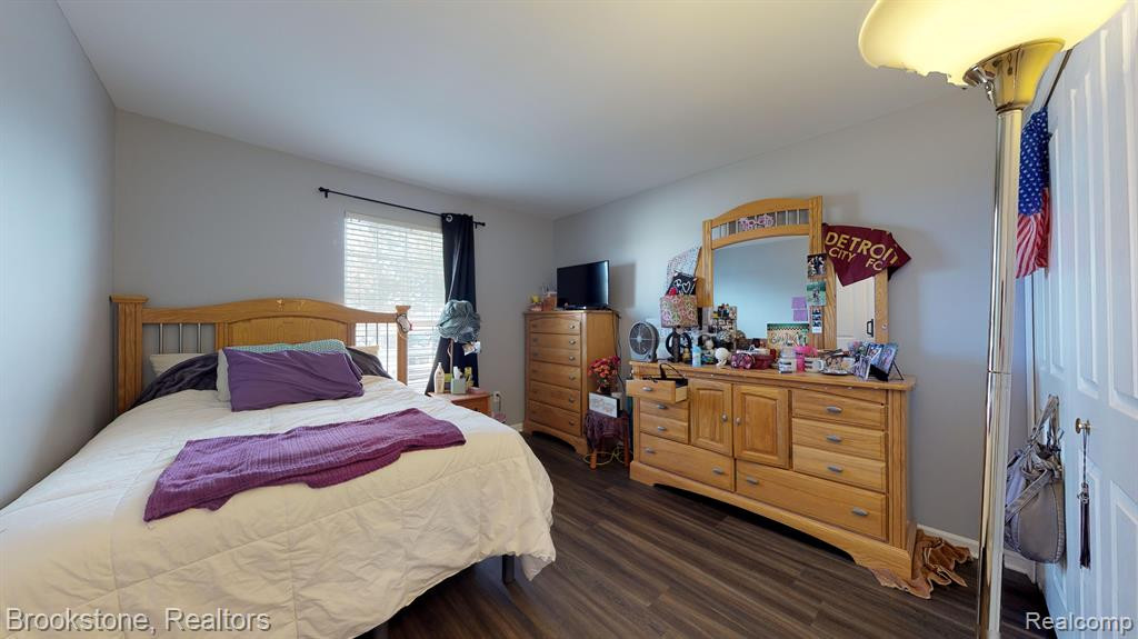 48617 EDGEMONT Court, Shelby Twp, MI 48315 — Photo 15
