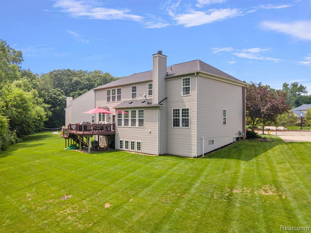 8830 LAKEWAY Court, Ypsilanti, MI 48197 — Photo 10