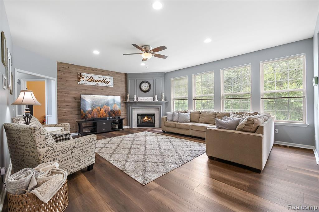 8830 LAKEWAY Court, Ypsilanti, MI 48197 — Photo 30