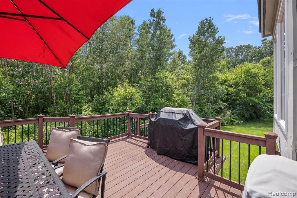 8830 LAKEWAY Court, Ypsilanti, MI 48197 — Photo 34
