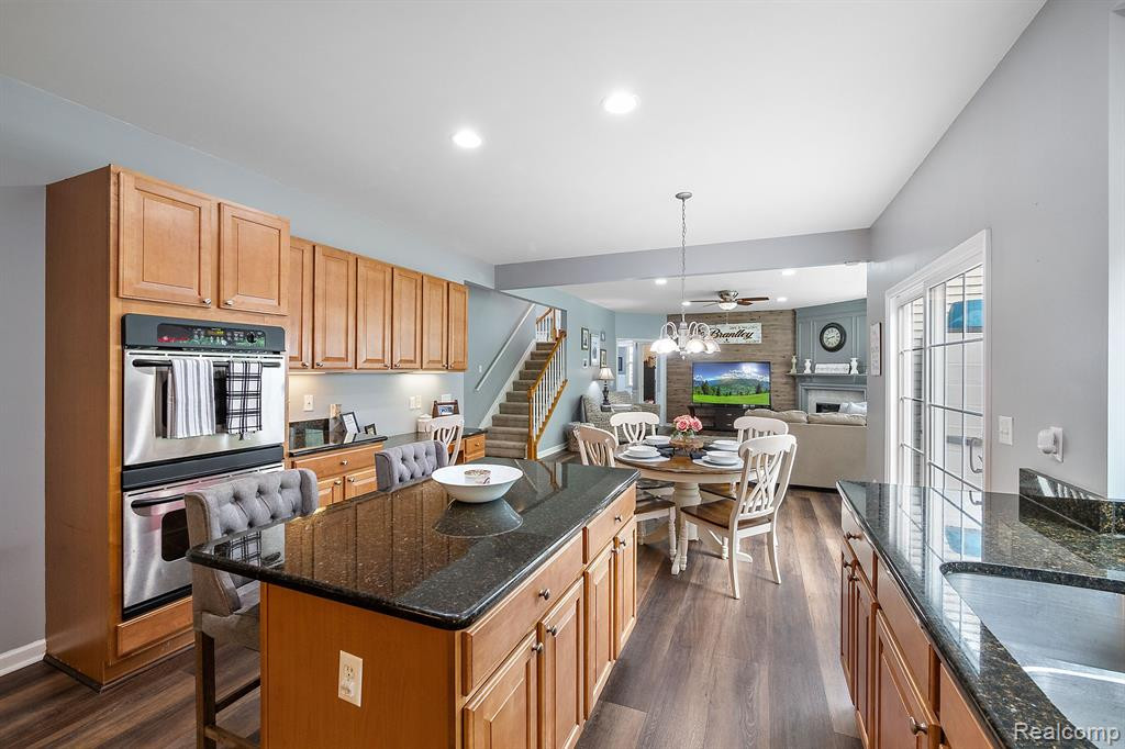 8830 LAKEWAY Court, Ypsilanti, MI 48197 — Photo 37