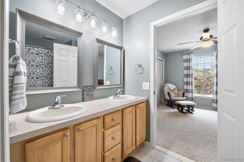 8830 LAKEWAY Court, Ypsilanti, MI 48197 — Photo 42