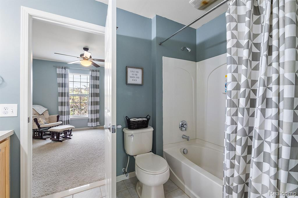 8830 LAKEWAY Court, Ypsilanti, MI 48197 — Photo 43