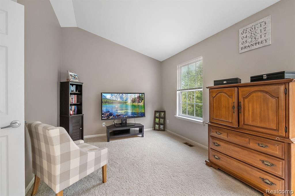 8830 LAKEWAY Court, Ypsilanti, MI 48197 — Photo 49
