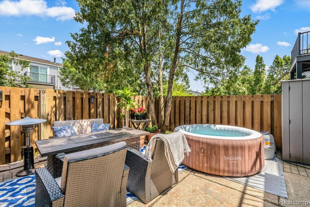 24653 OLDE ORCHARD Street, Novi, MI — Photo 26