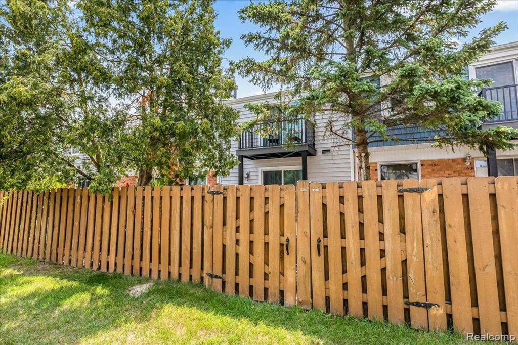 24653 OLDE ORCHARD Street, Novi, MI — Photo 27