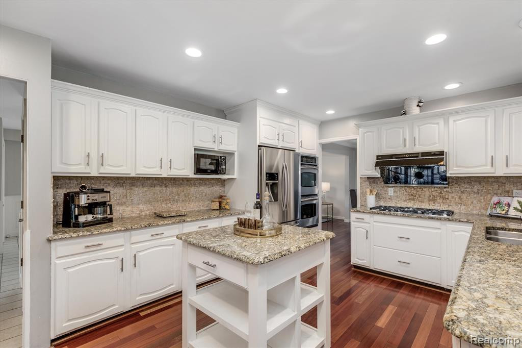 42300 BRADNER Road, Northville, MI 48168 — Photo 19