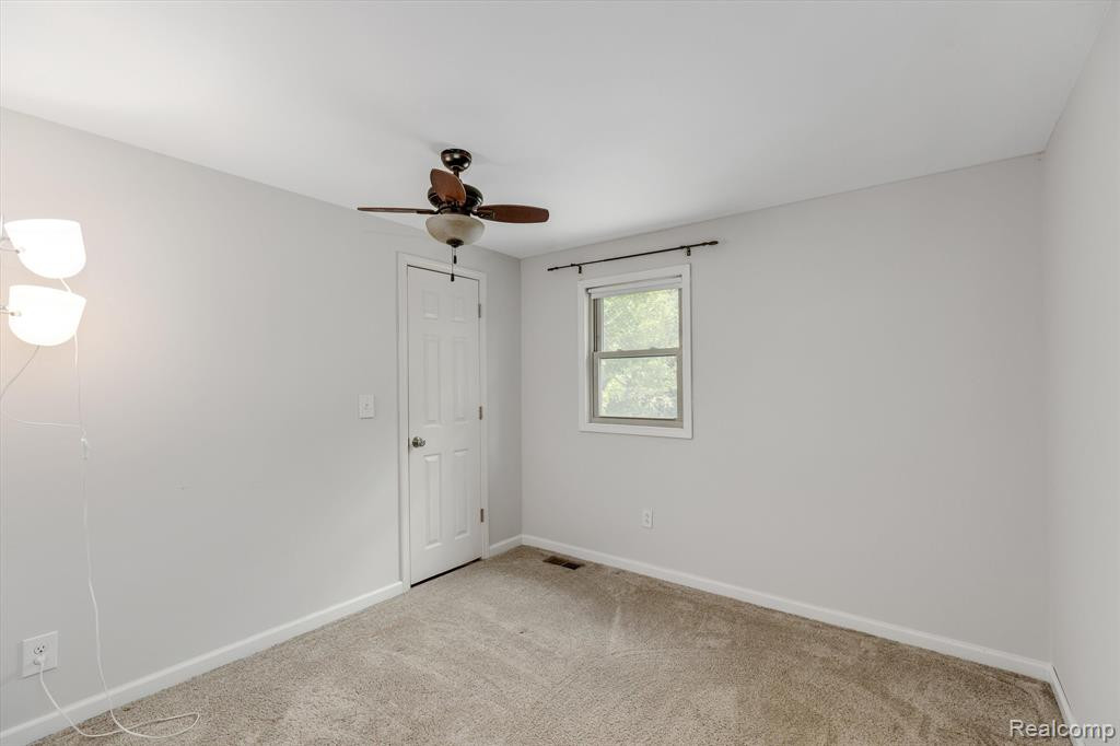 42300 BRADNER Road, Northville, MI 48168 — Photo 38