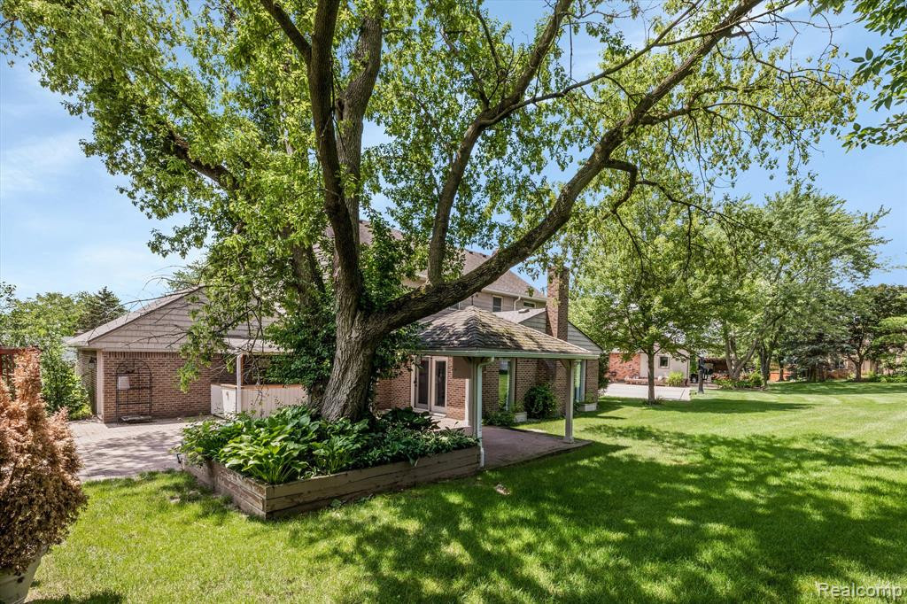 42300 BRADNER Road, Northville, MI 48168 — Photo 48