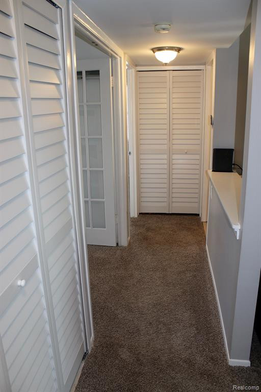 290 LAKE VILLAGE Drive, Walled Lake, MI 48390 — Photo 14