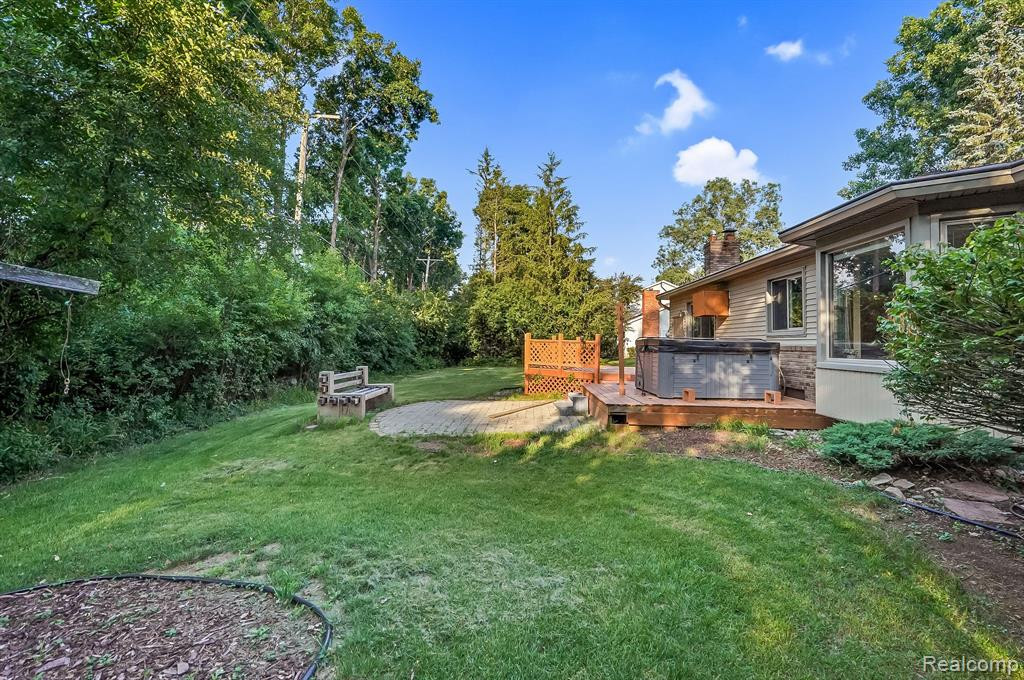 41488 BROQUET Drive, Northville, MI 48167 — Photo 42