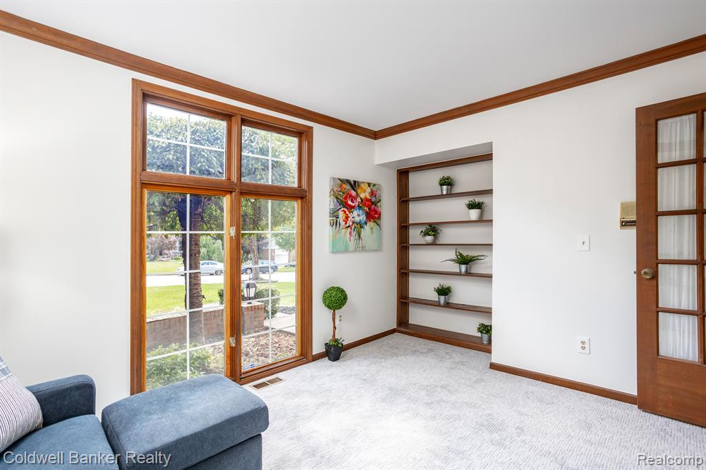 17816 Winchester Drive, Northville, MI 48168 — Photo 4