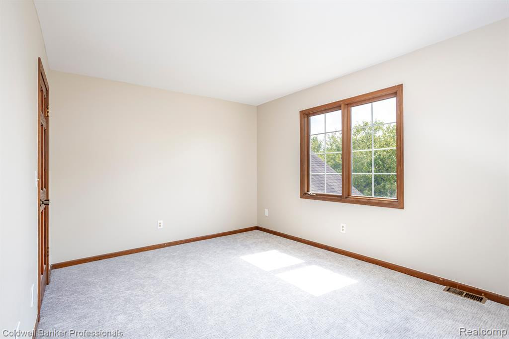 17816 Winchester Drive, Northville, MI 48168 — Photo 38
