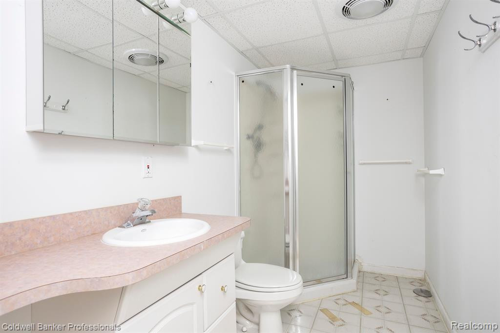 17816 Winchester Drive, Northville, MI 48168 — Photo 46